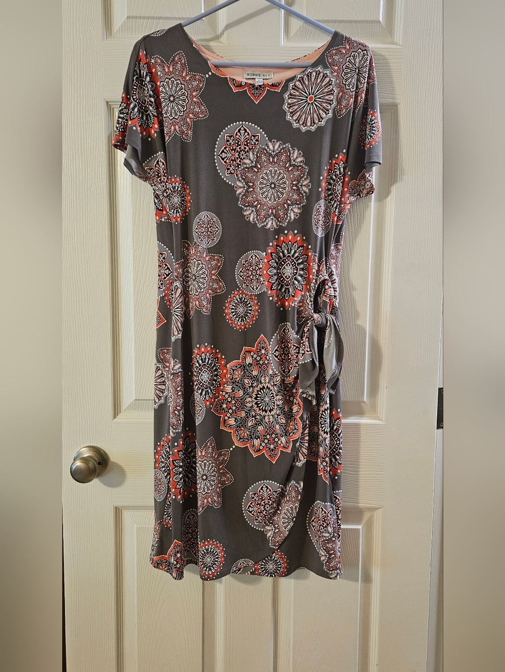 Robbie Bee Gray and Coral  Wrap-Style Midi Dress